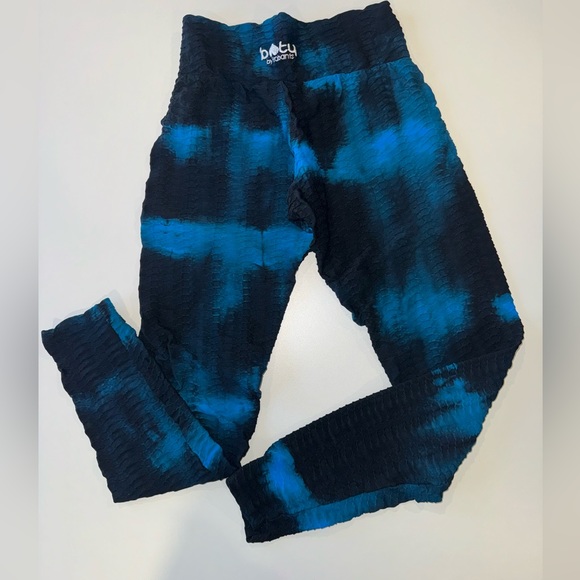 Booty by Brabants Black & Blue Tie Dye Original Leggings - Picture 3 of 5